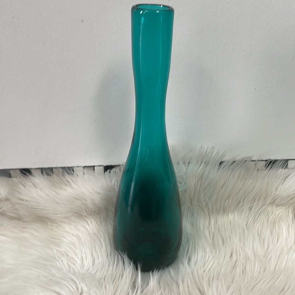 Torre & Tagus Collection decor decorative Vase